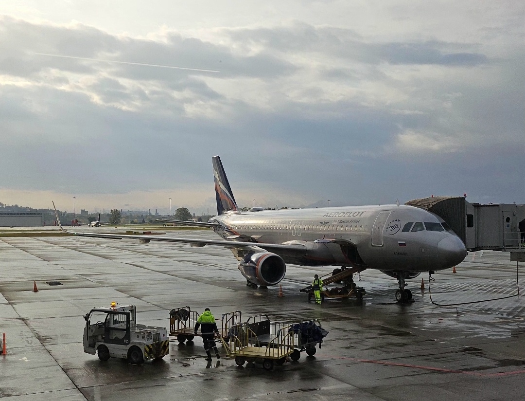 Только прилетели, фото из личного архива