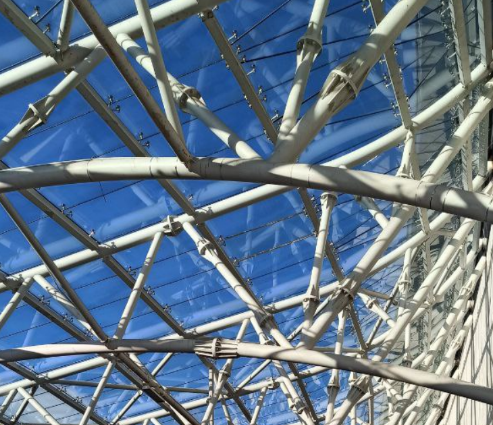 конструкция, которя поражает