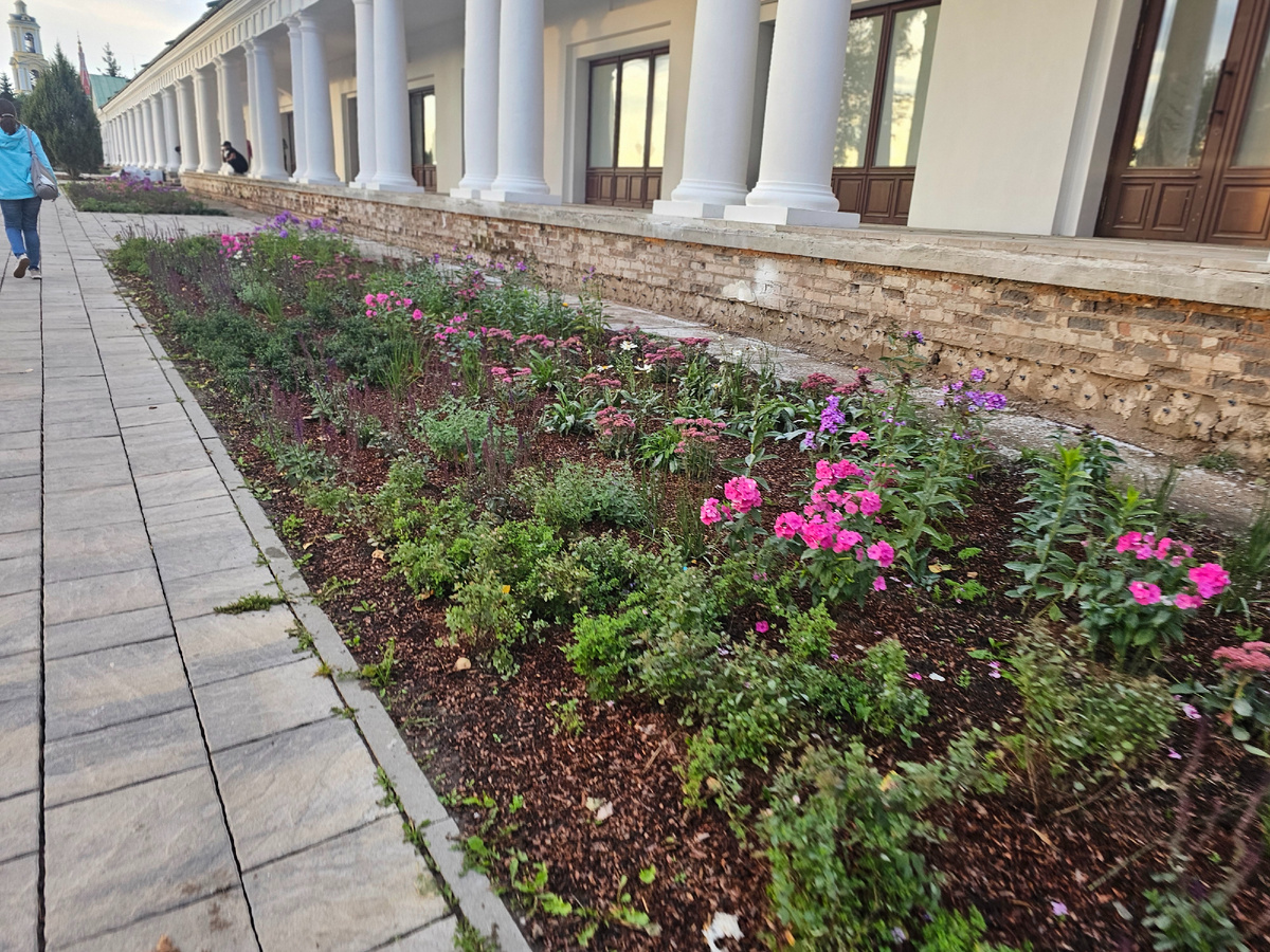 ну можно было и летников конечно добавить - а так конечно куцо