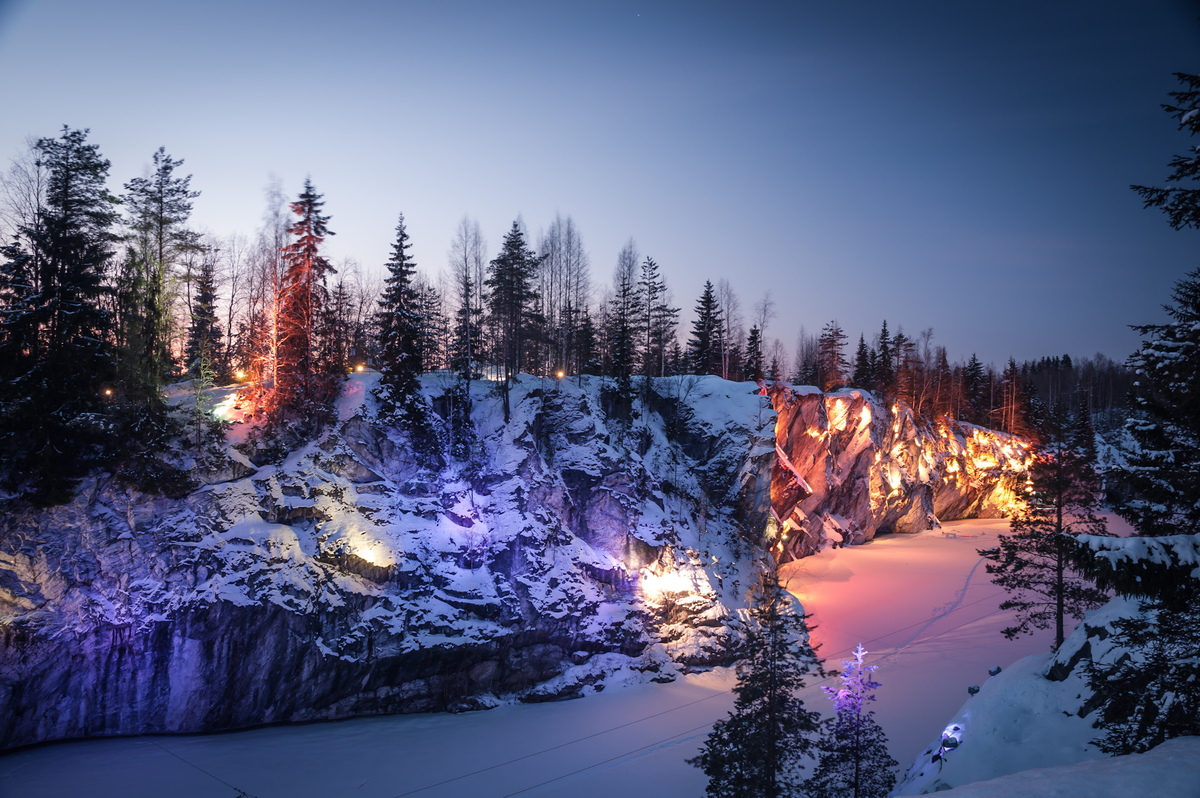 Мраморный каньон Рускеала зимой
