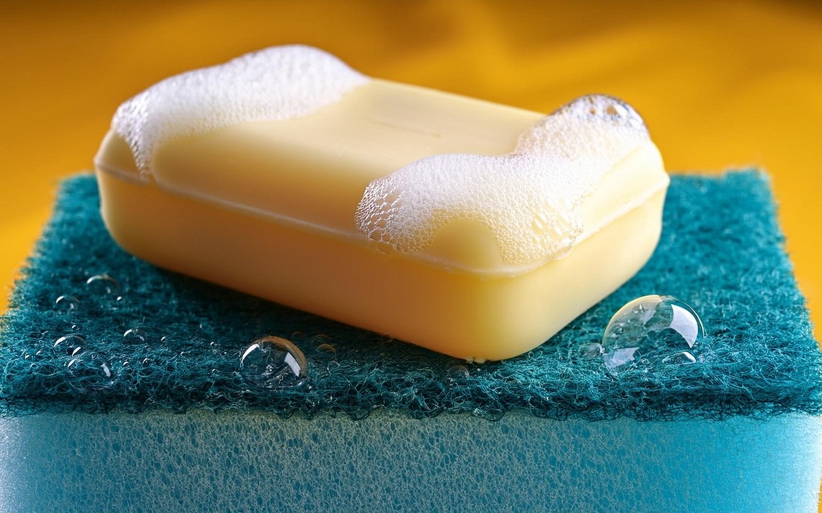 Что положить рядом с мылом, чтобы оно не раскисало: простое решение практичных хозяек / Фото: Pogovorim.by