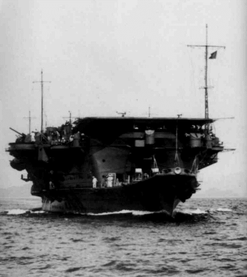 Авианосец «Рюдзё» в 1933-34 годах. Источник: legatus-minor.livejournal.com