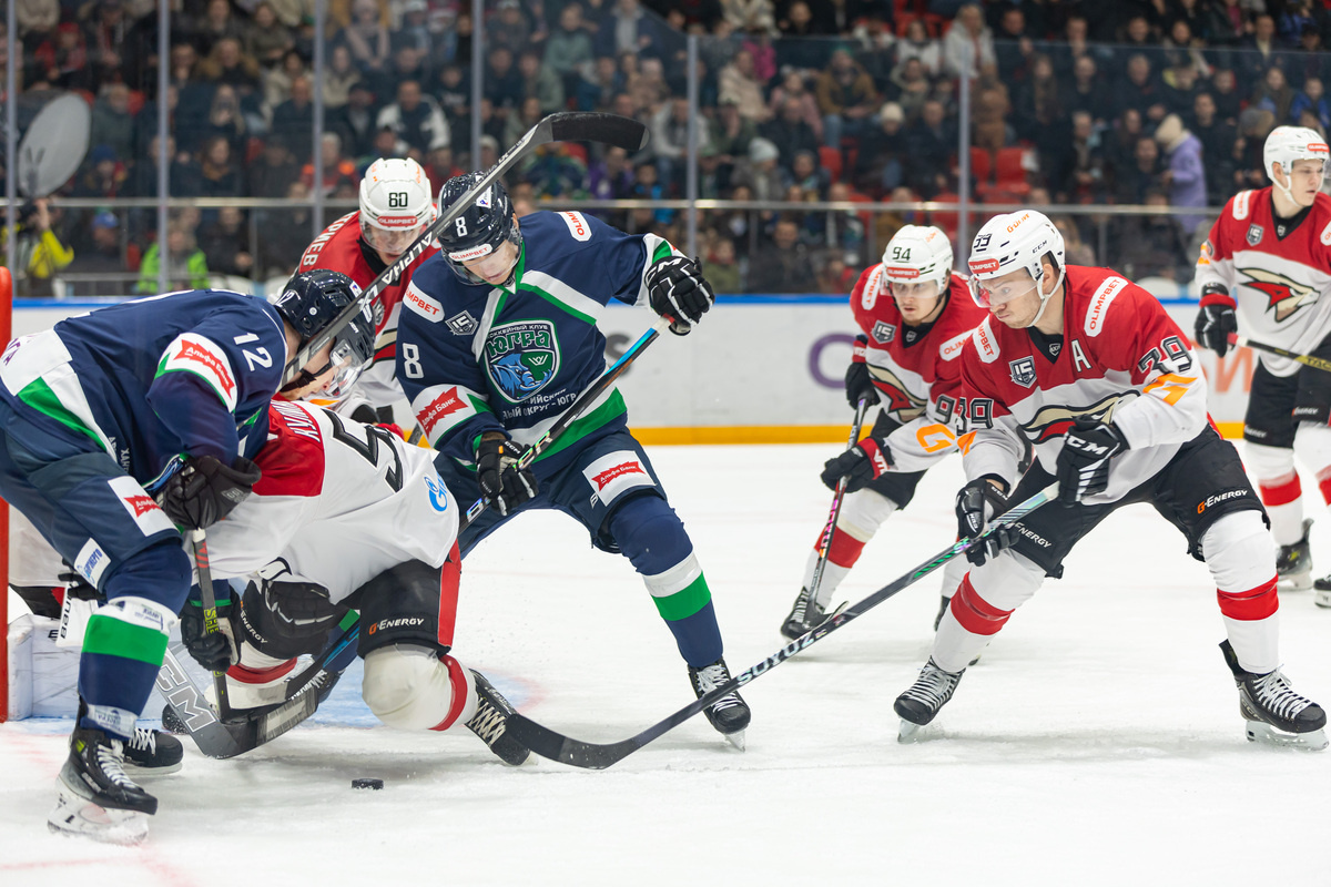    ХК «Югра» увез из Сургута три очка