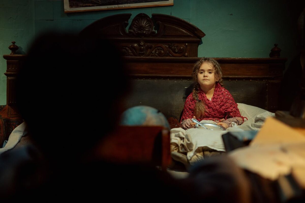 Фото со съёмок сериала «Доктор Вера» – Art Pictures Vision, «НМГ Студия» при поддержке ИРИ (листайте)