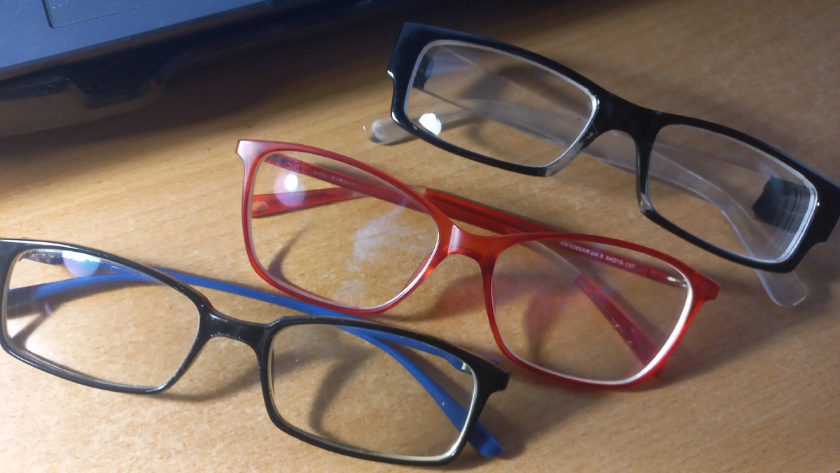 Вся моя коллекция очков. Теперь старые все! 