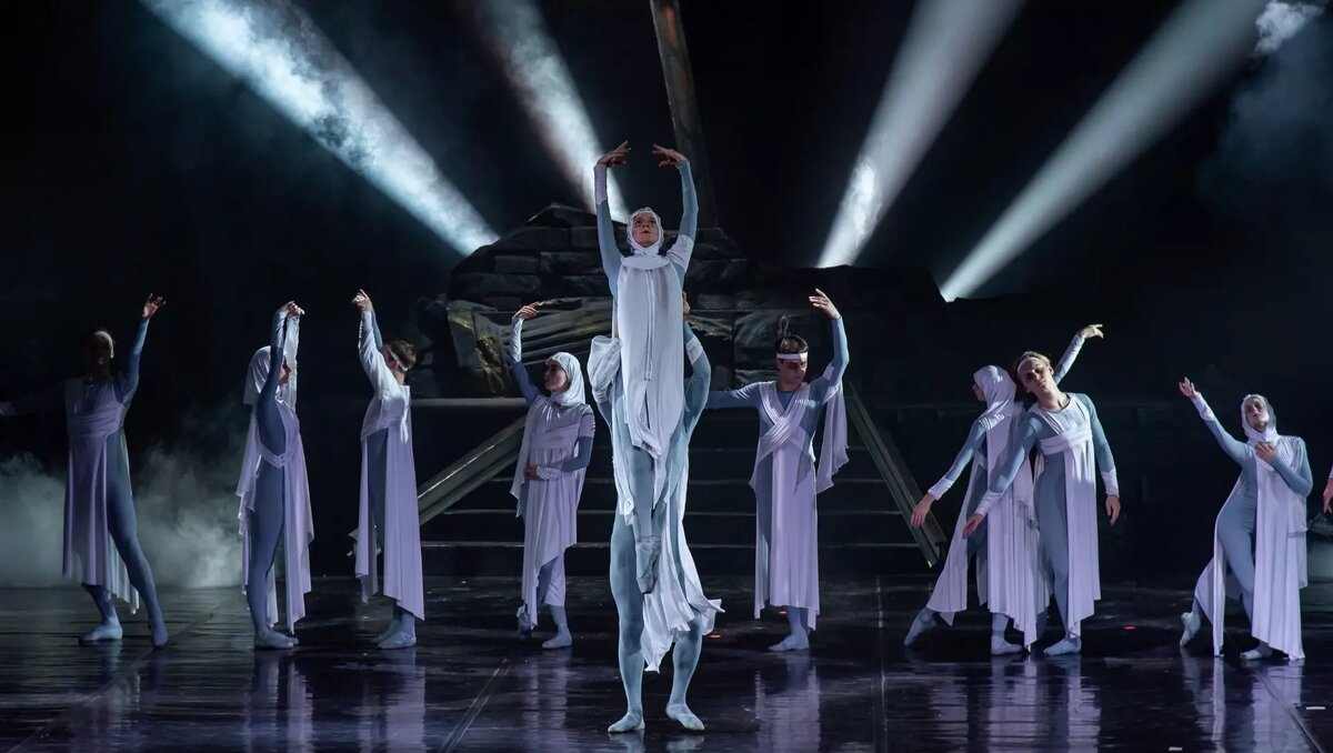     Источник: vk.com/театр оперы и балета Удмуртии