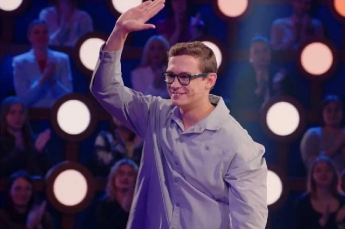    Новосибирский актер Никита Кологривый призвал смотреть его на Первом канале