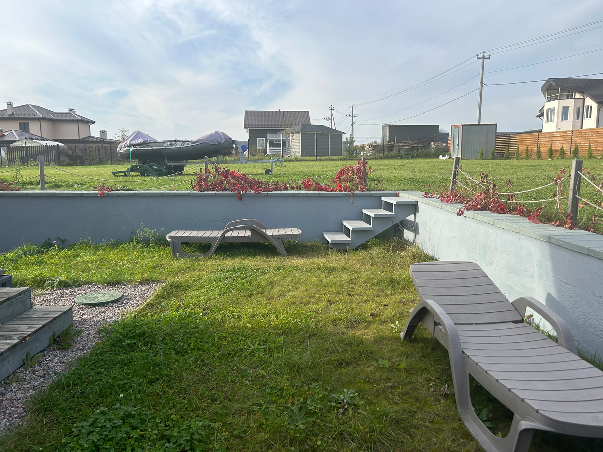 Участок сейчас с 2 уровнями