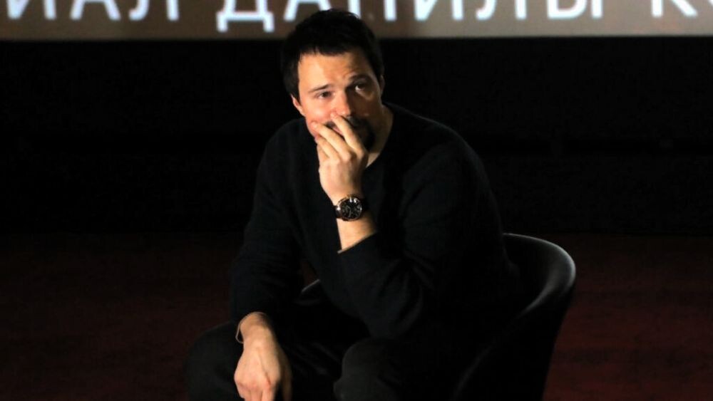 Раньше Данила был одним из популярных и востребованных актёров, неплохо зарабатывал