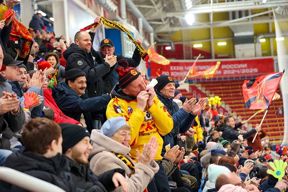 Эмоции болельщиков на "Ерофей Арене" в Хабаровске