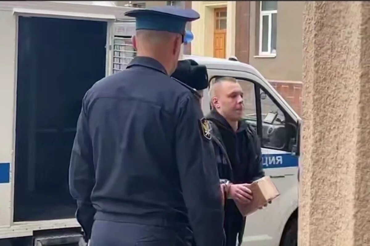    В Волгоградском облсуде продолжился процесс по делу Журавеля о госизмене