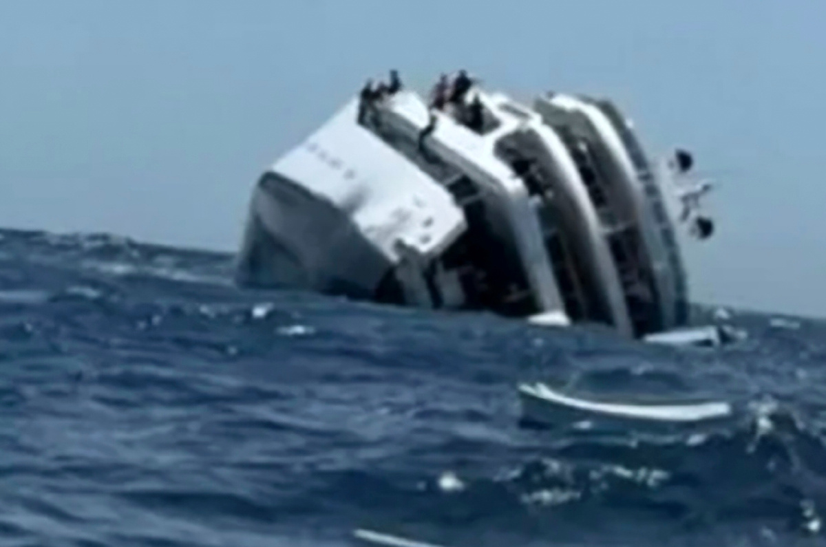 Затонувшее судно, май 2023, Красное море. Египет