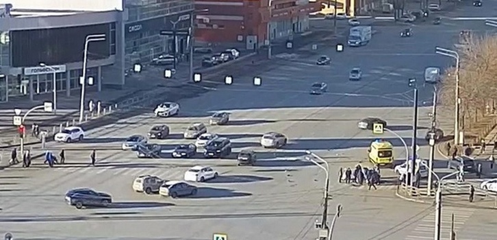    Фото: скриншшот с камеры видеонаблюдения "Интерсвязь"