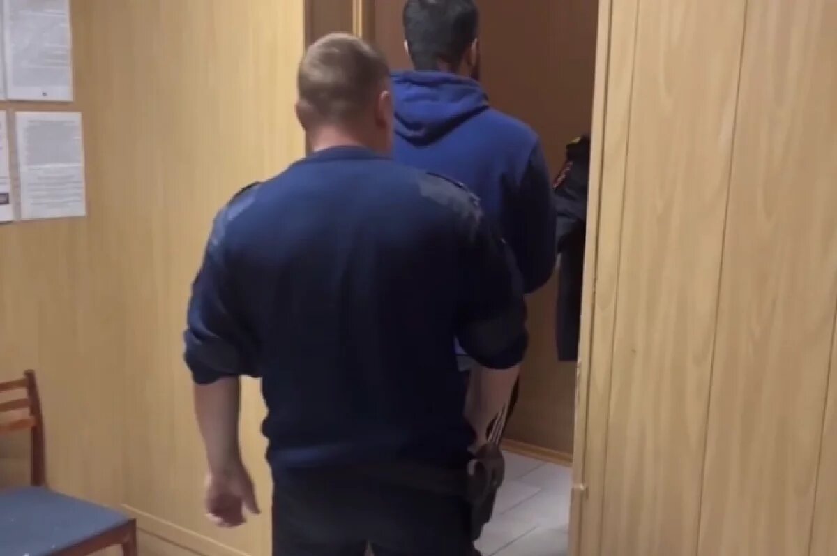    В Волгограде двух местных жителей задержали за похищение бойца СВО