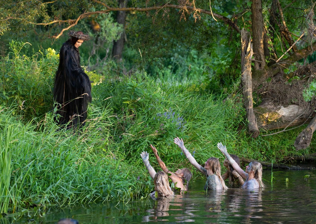 Хозяйка и паства