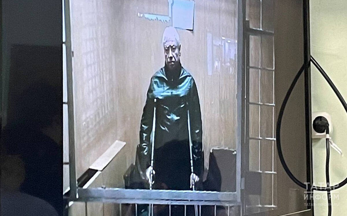 Роберта Мусина снова признали виновным и к 11 годам от первого уголовного дела добавили еще полтора года лишения свободы. Фото: © Дмитрий Шатров / «Татар-информ»