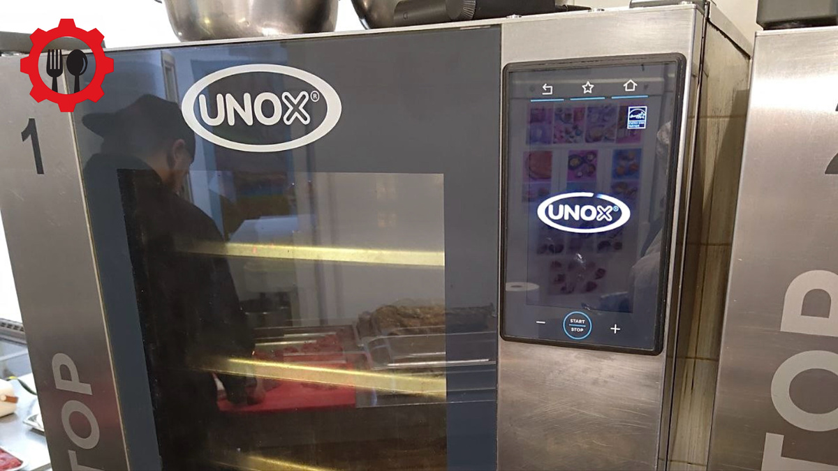 Модель печи UNOX XEVV-1011-E1R, поступившая к нам на ремонт по заявке клиента