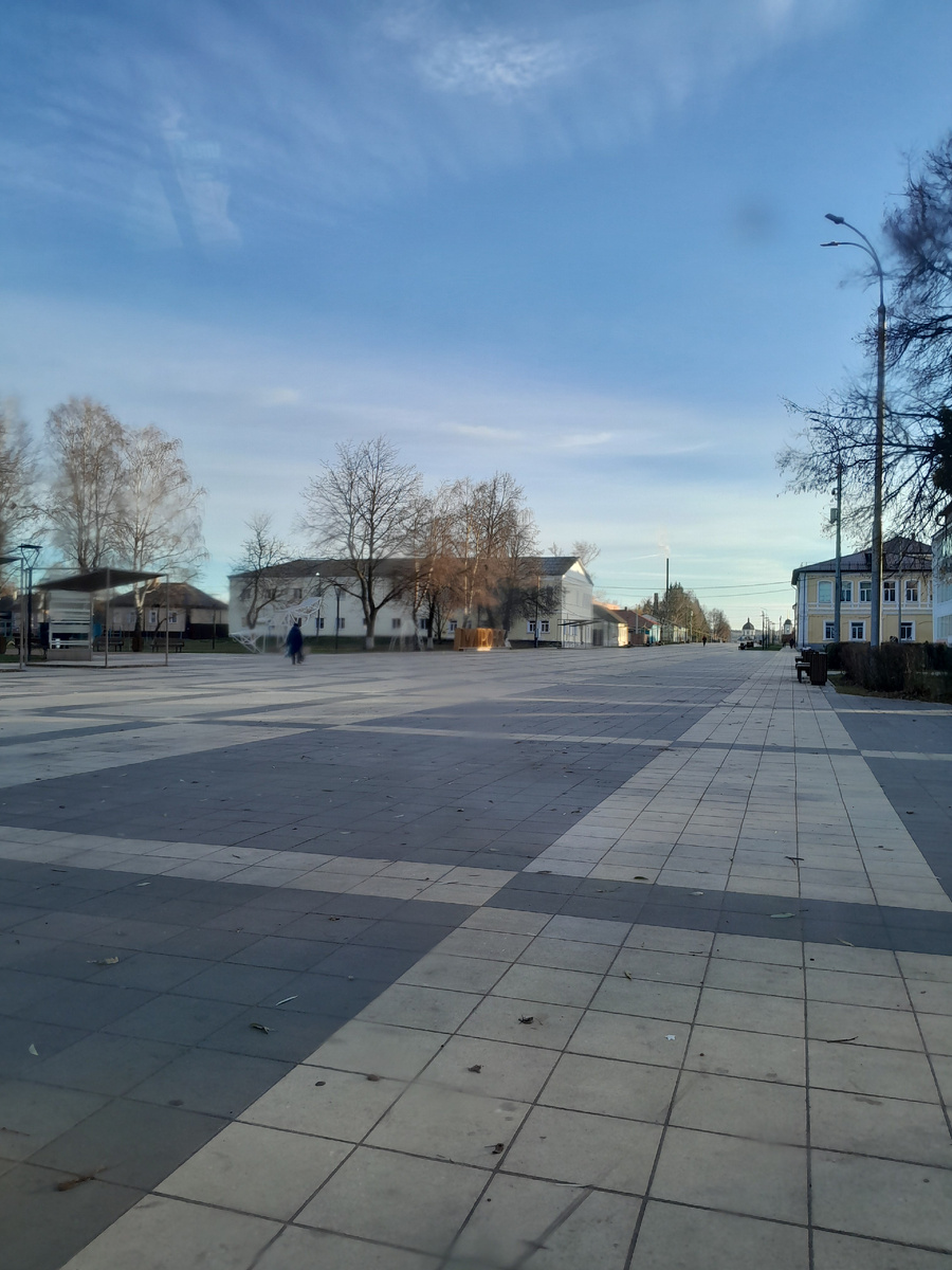 Площадь Кантемира в центре Дмитровска