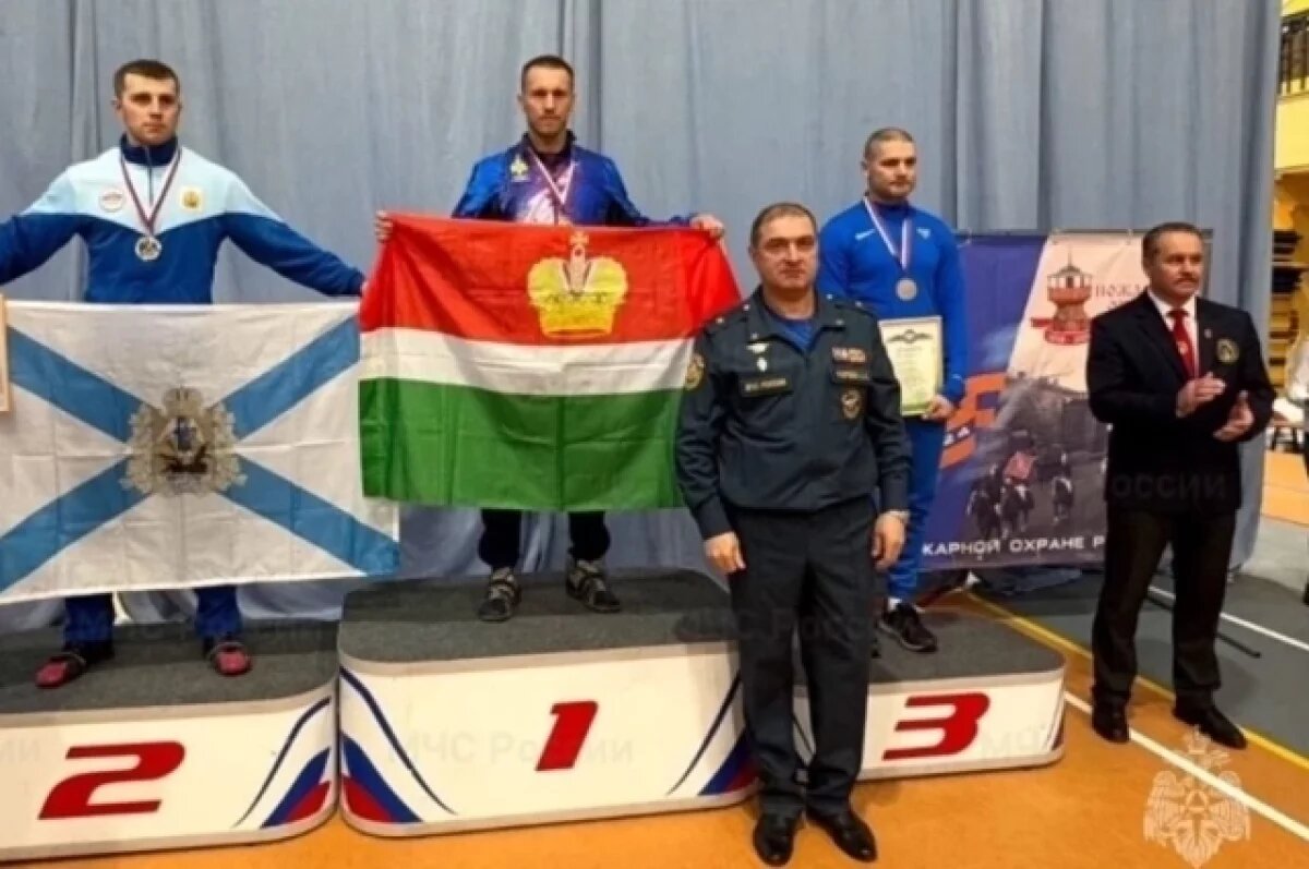    Калужский спасатель-гиревик взял «золото» Всероссийских соревнований