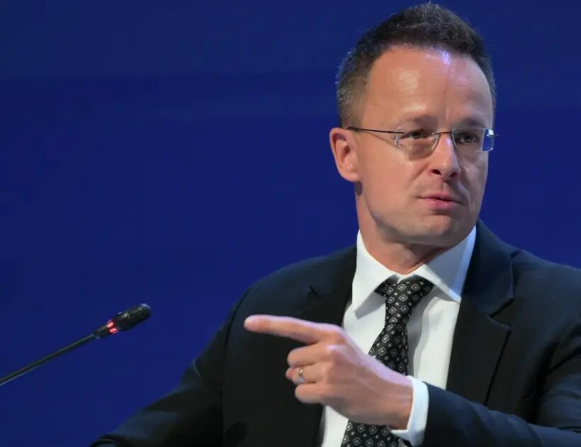  Глава МИД Венгрии Петер Сийярто считает, что санкции США против Газпромбанка ставят под угрозу энергобезопасность стран Центральной Европы   © РИА Новости. Алексей Даничев
