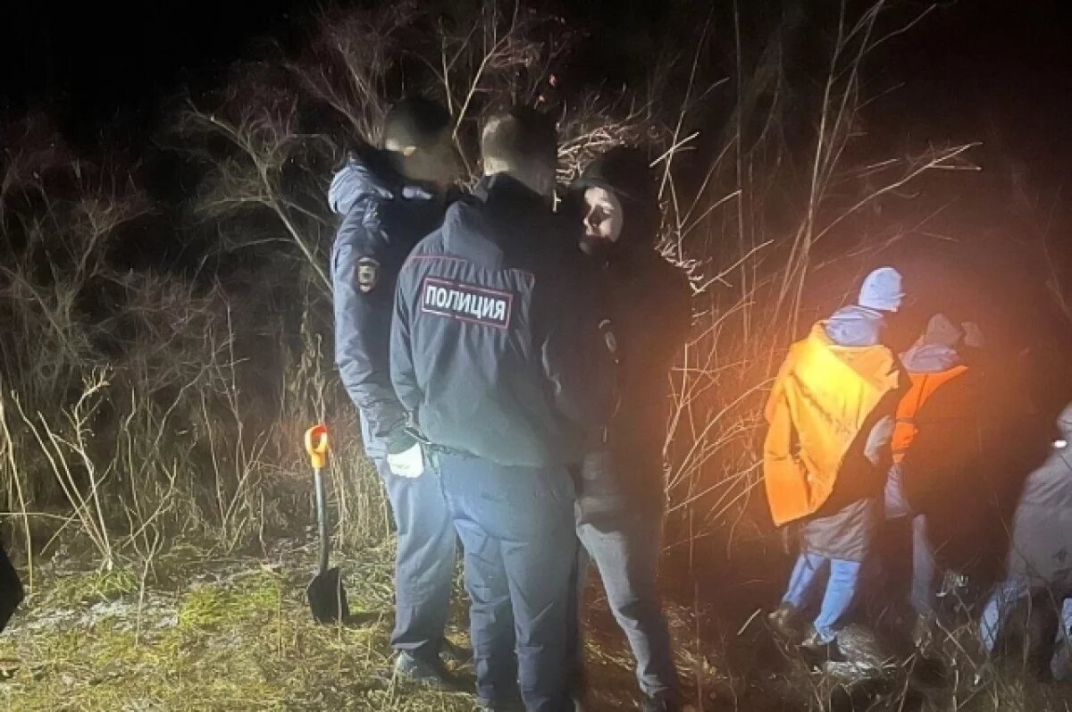    Под Кировом рыбак провалился под лёд на озере и утонул