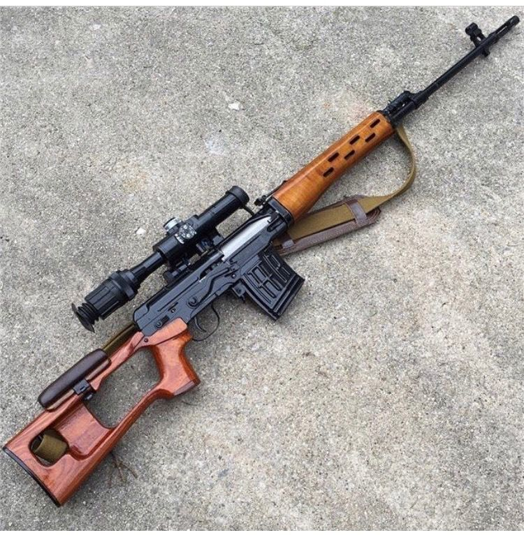 Снайперская винтовка Драгунова (https://in.pinterest.com/pin/315252042664590000/)