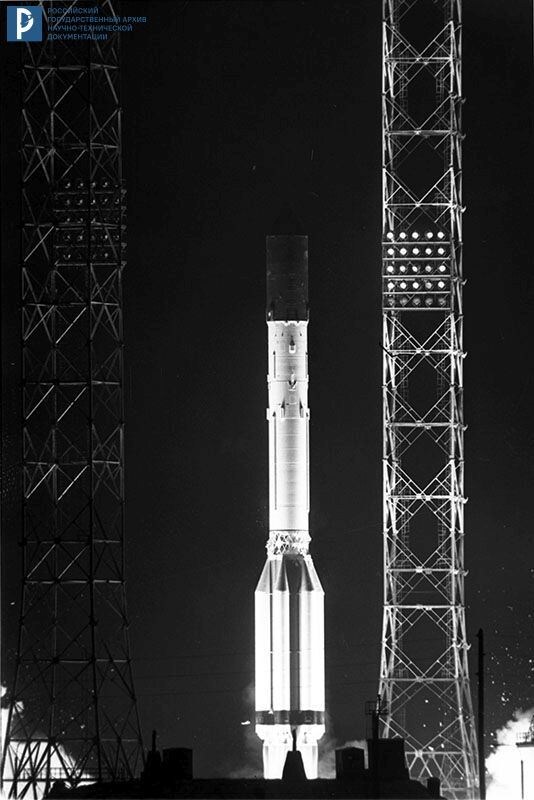 Запуск модуля дооснащения "Квант-2" для стыковки с орбитальной станцией "Мир". РГАНТД. Арх. № 1-25584.