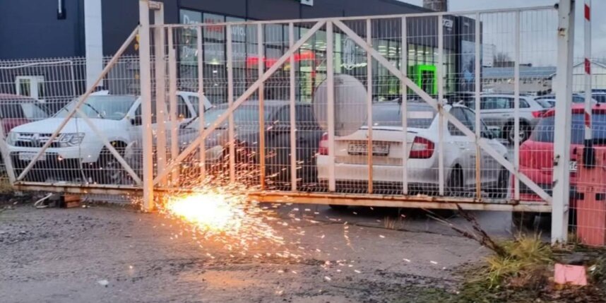    пресс-служба комитета по контролю за имуществом Петербурга