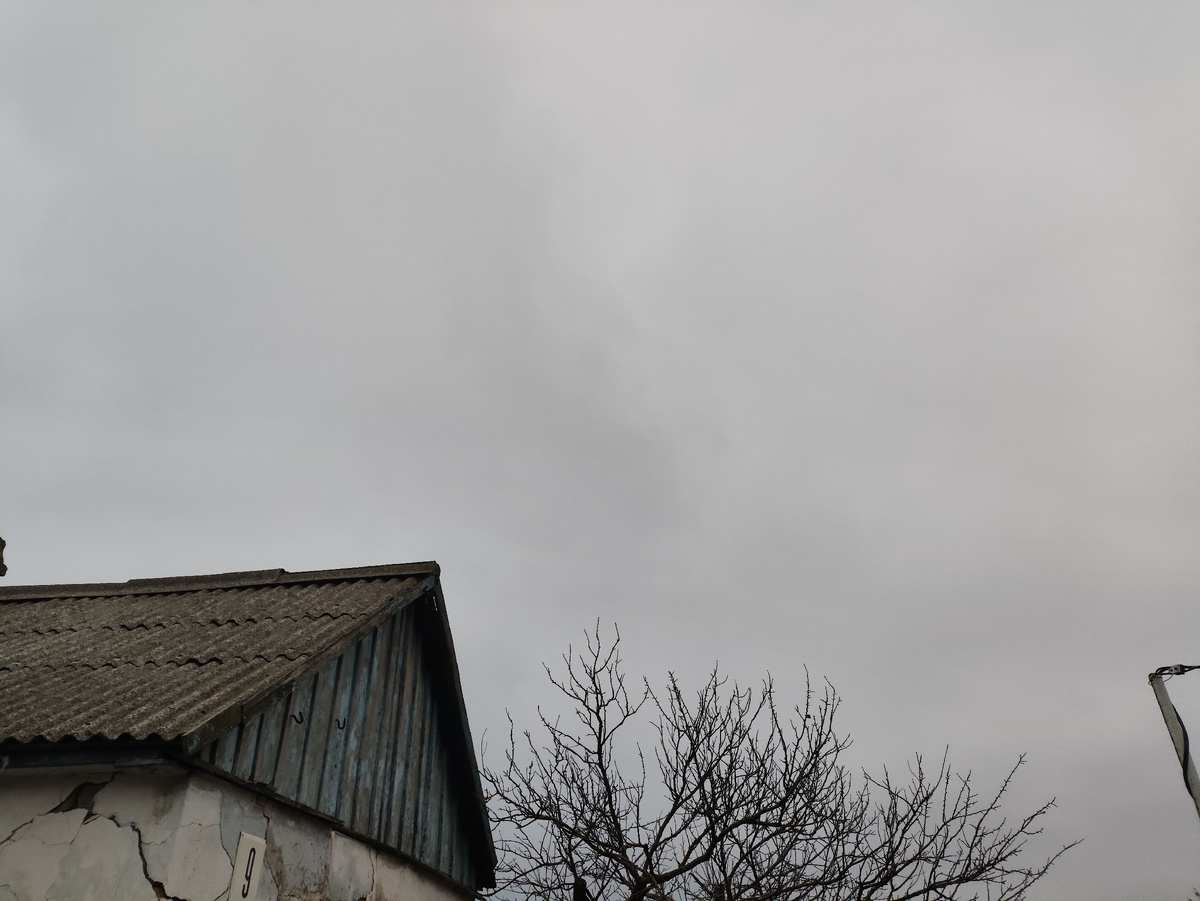 Вот такое небо весь день.