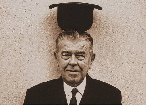 Портрет Рене Магритта. Изображение взято из открытого источника сети Интернет