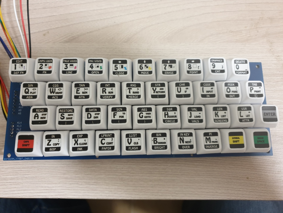 Клавиатура компьютера "ZX Spectrum".