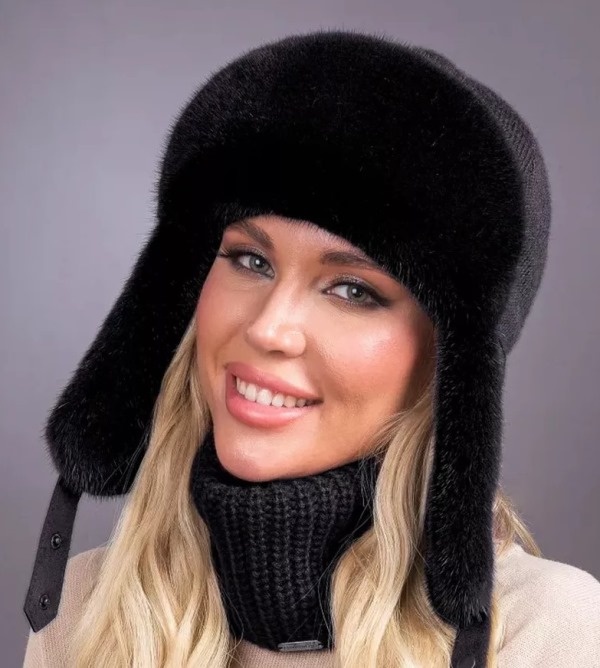 Женская ушанка