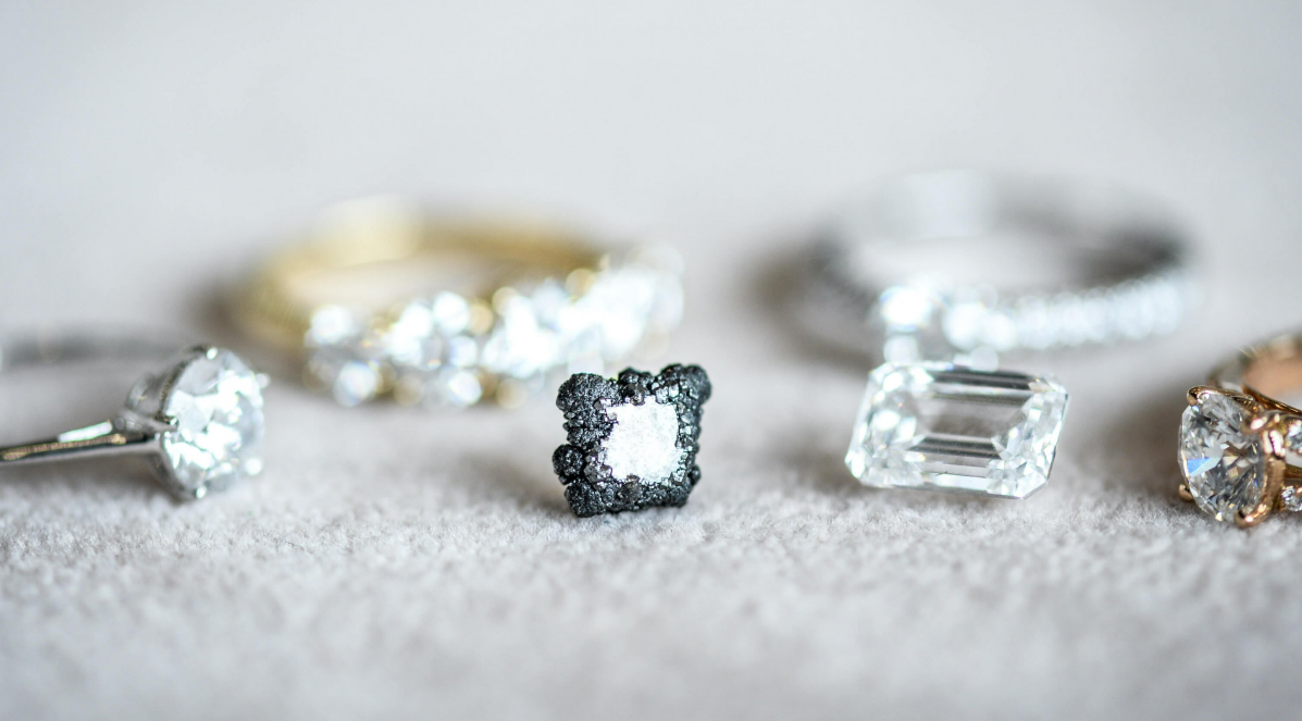 Лабораторные алмазы