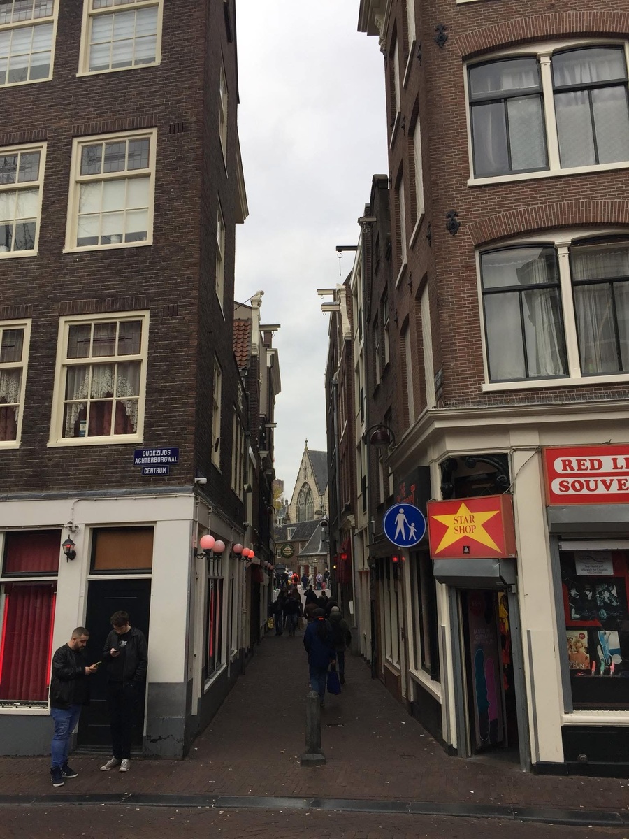 На улицах Амстердама