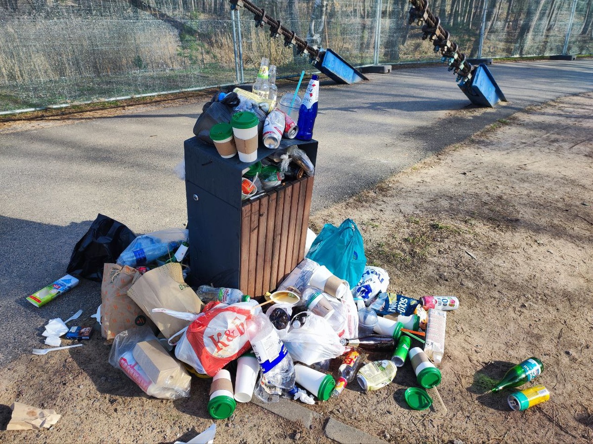 Фото автора от 29.04.2024. Фото сделано в 08:40 в пн. Открытие с 11:00. Листайте