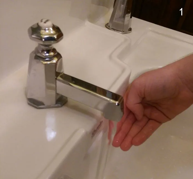 Можно только посочувствовать тем, кто будет пытаться что-то помыть под таким краном