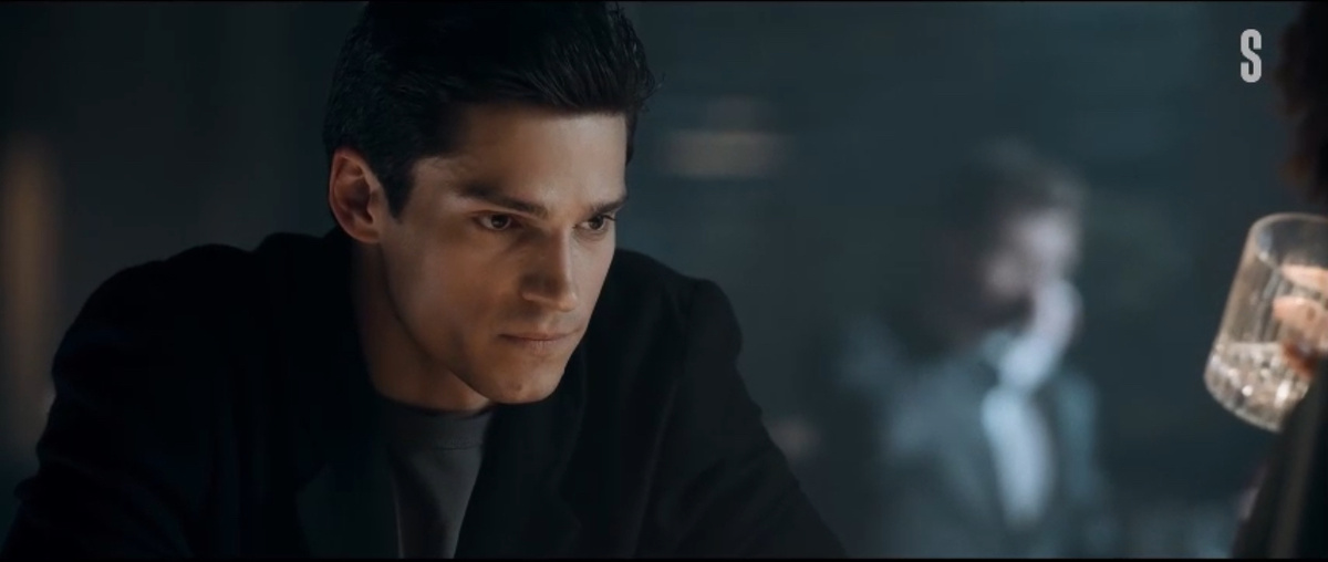 Кадр из сериала "Жить жизнь"