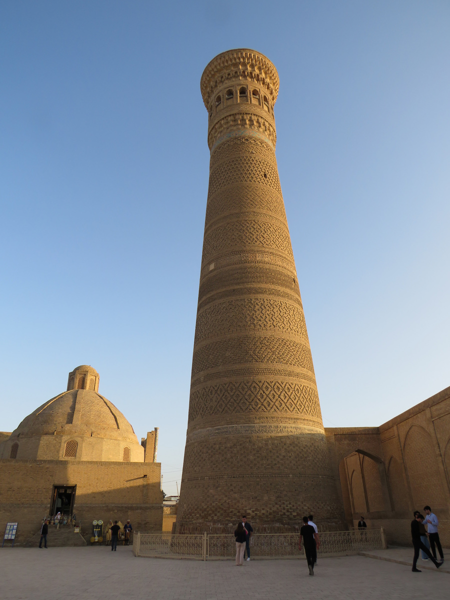 Минарет Калян в Бухаре