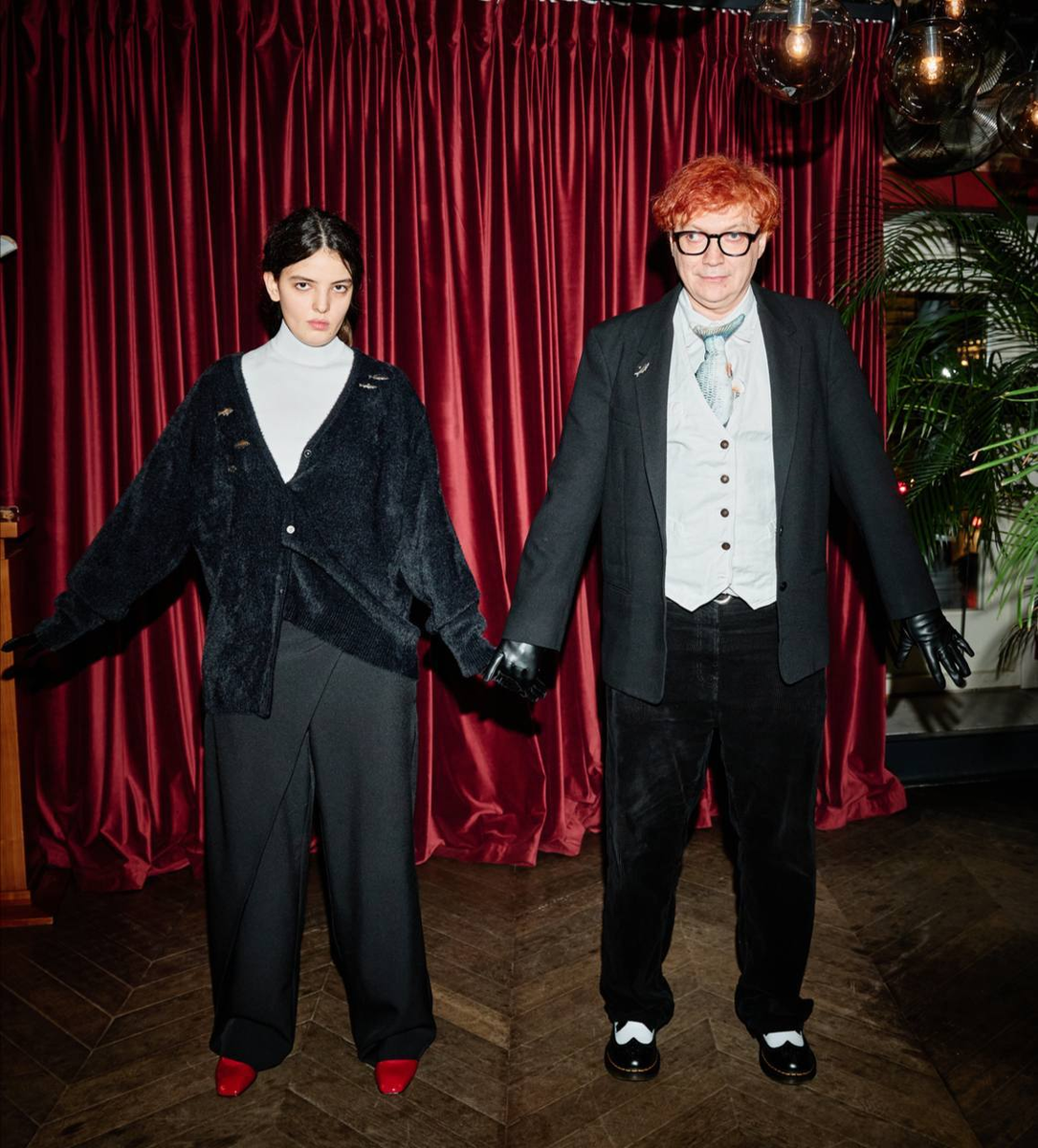 Павел Пепперштейн со спутницей. фото @ksbchk