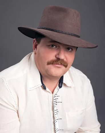 Максим Есаулов