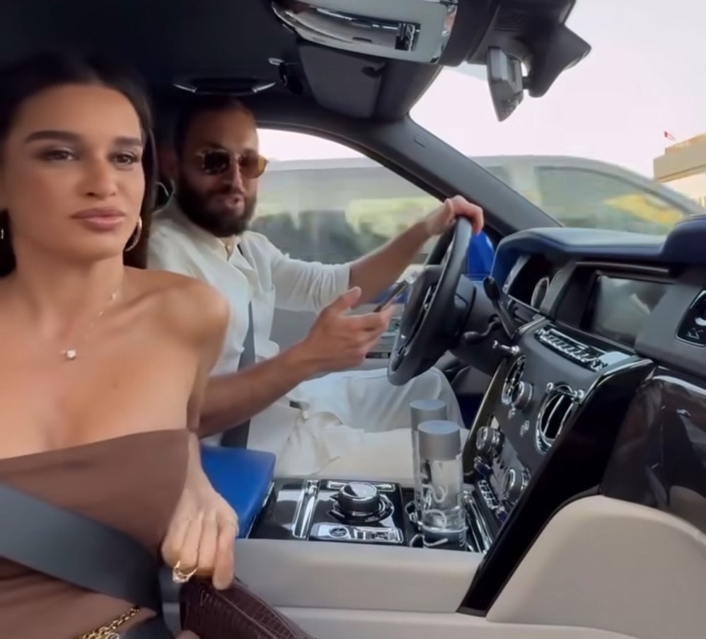 Ксения Бородина говорит, что не нуждается в советах тех, кто критикует ее счастье с Николаем Сердюковым. Фото: социальные сети.