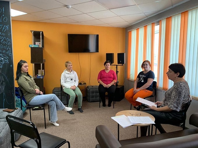 Молодые мамы слушают Некрасову Татьяну Николаевну
