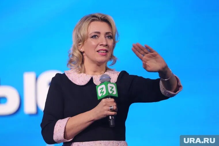 Мария Захарова отвечала на обвинения Запада с присущей дипломату иронией и юмором. Фото: Денис Моргунов © URA.RU
