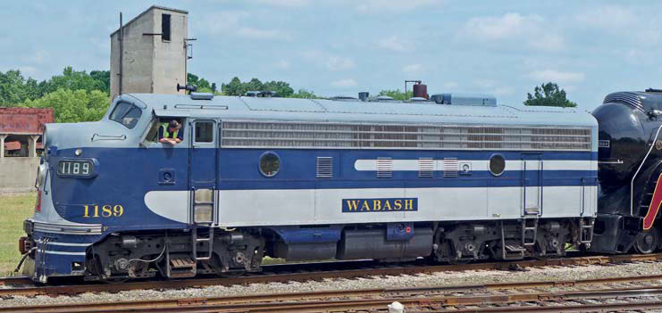 Картинка из свободных источников.  EMD F7A