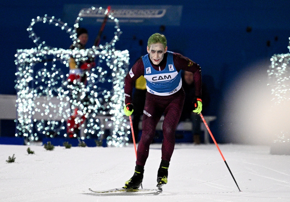 Александр Поварницын в образе Джокера на Прологе в прошлом сезоне // Фото: СБР