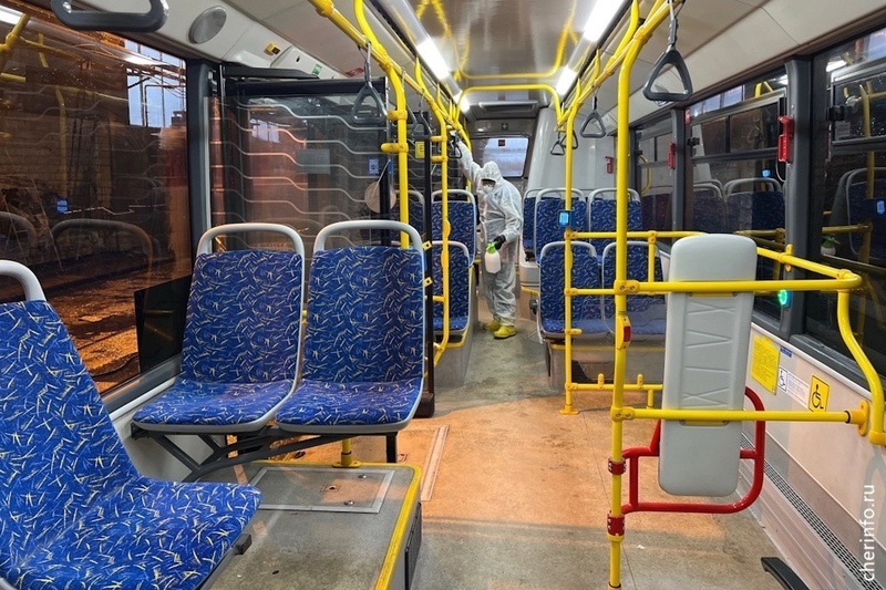    В городском транспорте продолжают действовать правила, вступившие в силу во время коронавируса. Об этом сообщил мэр Вадим Германов.