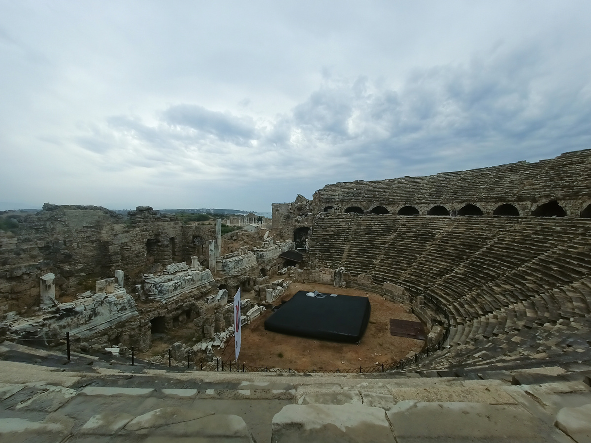 Сиде, античный амфитеатр