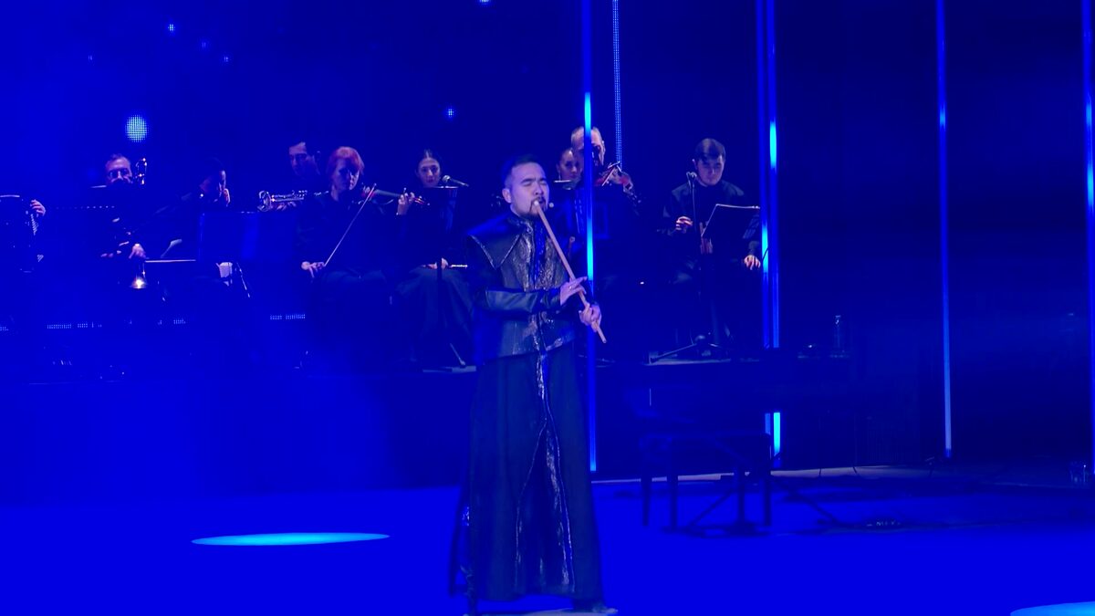    В Уфе состоялся сольный концерт кураиста Юлая Касимова «Заманлар» - сюжет «Вестей»