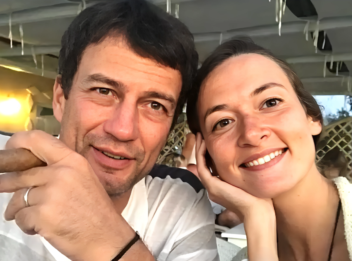 на фото Андрей Чернышов и Мария Добржинская 