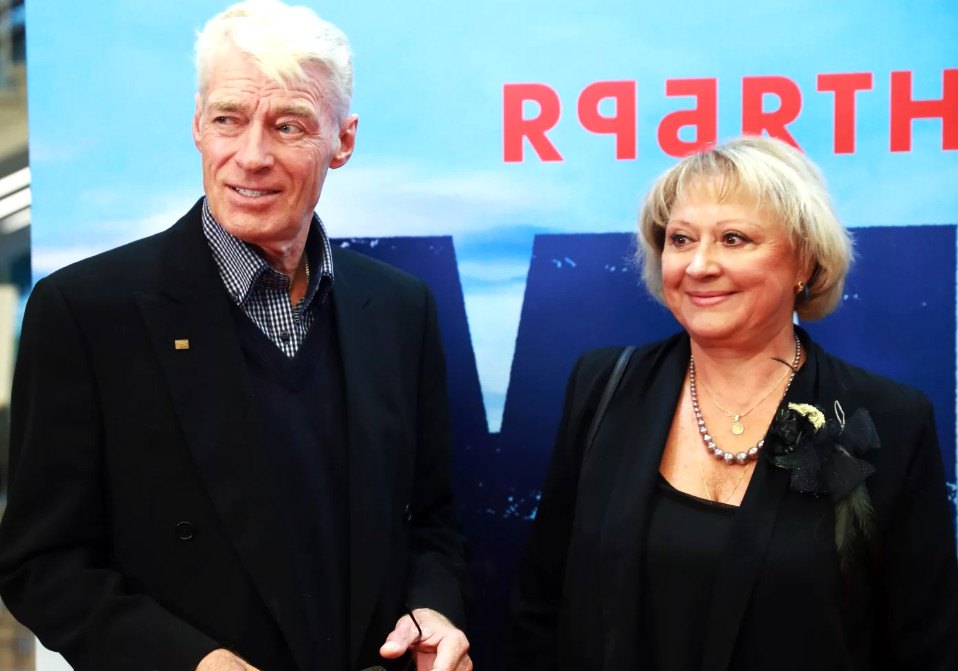 на фото Борис Щербаков и Татьяна Бронзова 